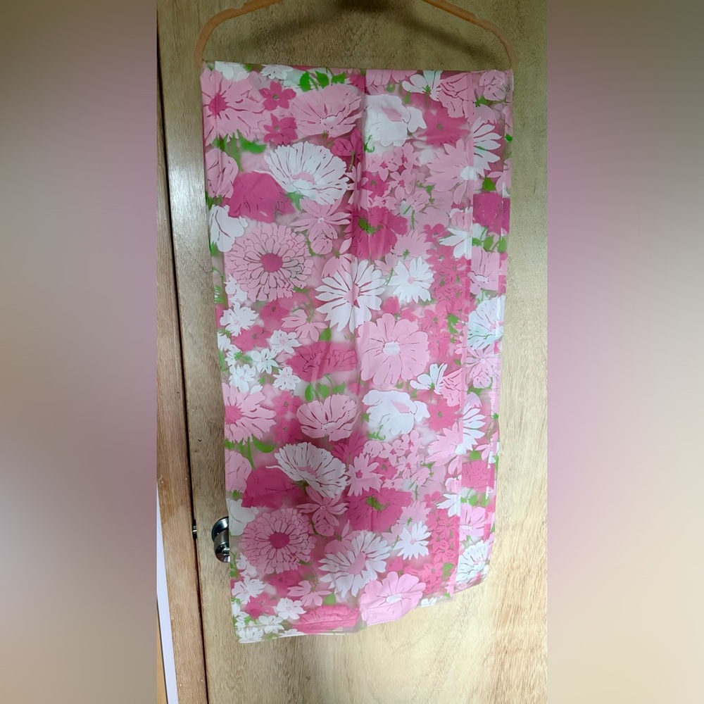 NEW - Authentic Vintage 1950’s Worth Pink and White floral Shower Curtain